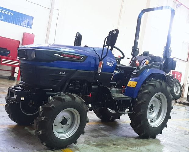 FARMTRAC 35 – 4WD